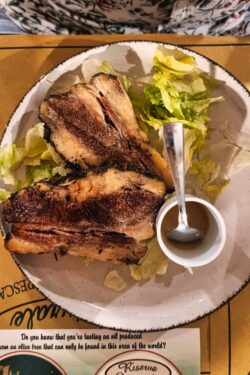 Riserva Naturale Merenderia Degustazione Prodotti e Vendita: Ja - langsam geschmorter Bauch von unglaublicher Qualität